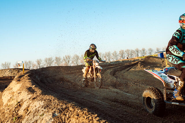 Motorcross Axel