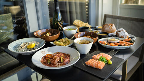 Het Badpaviljoen Borrelbox